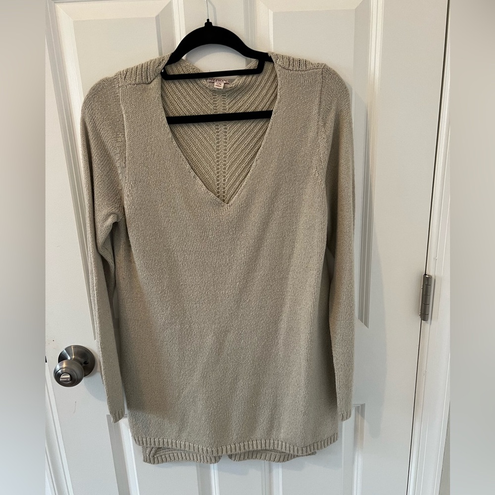 Light tan colored sweater - Merona - Size L